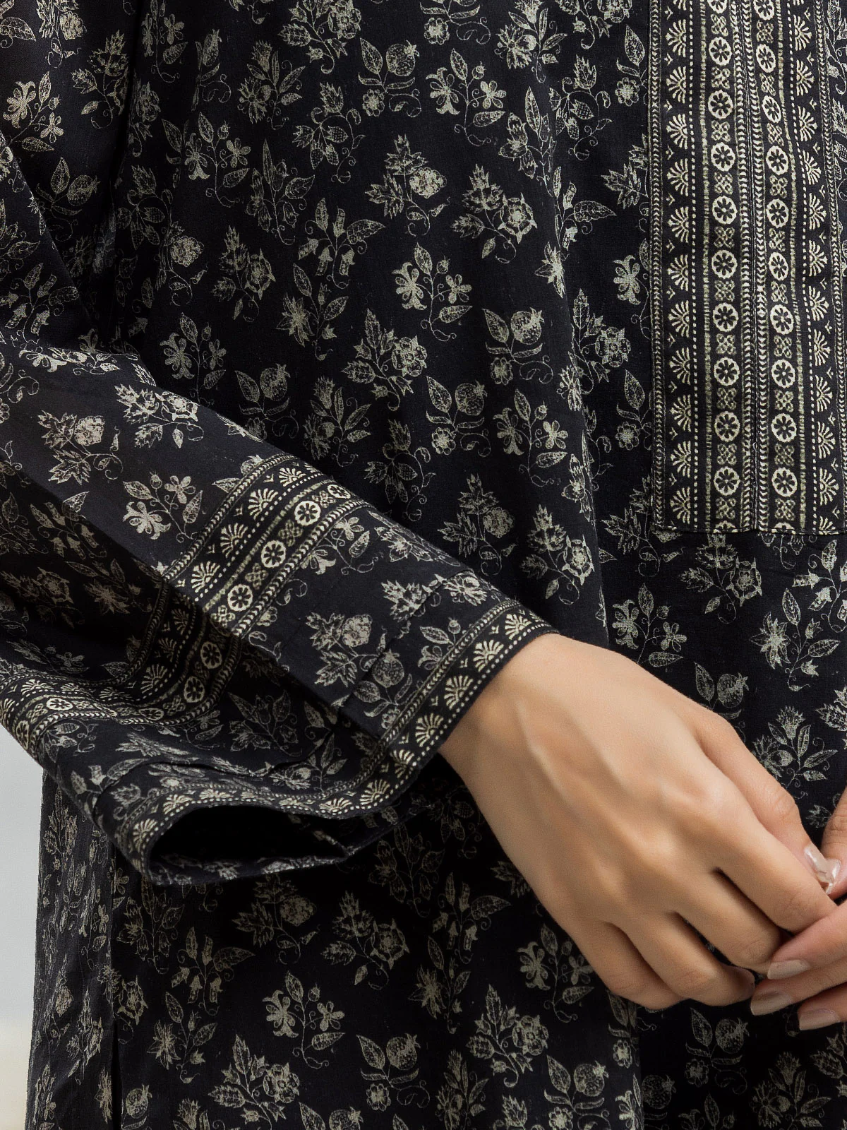 Thumb 4