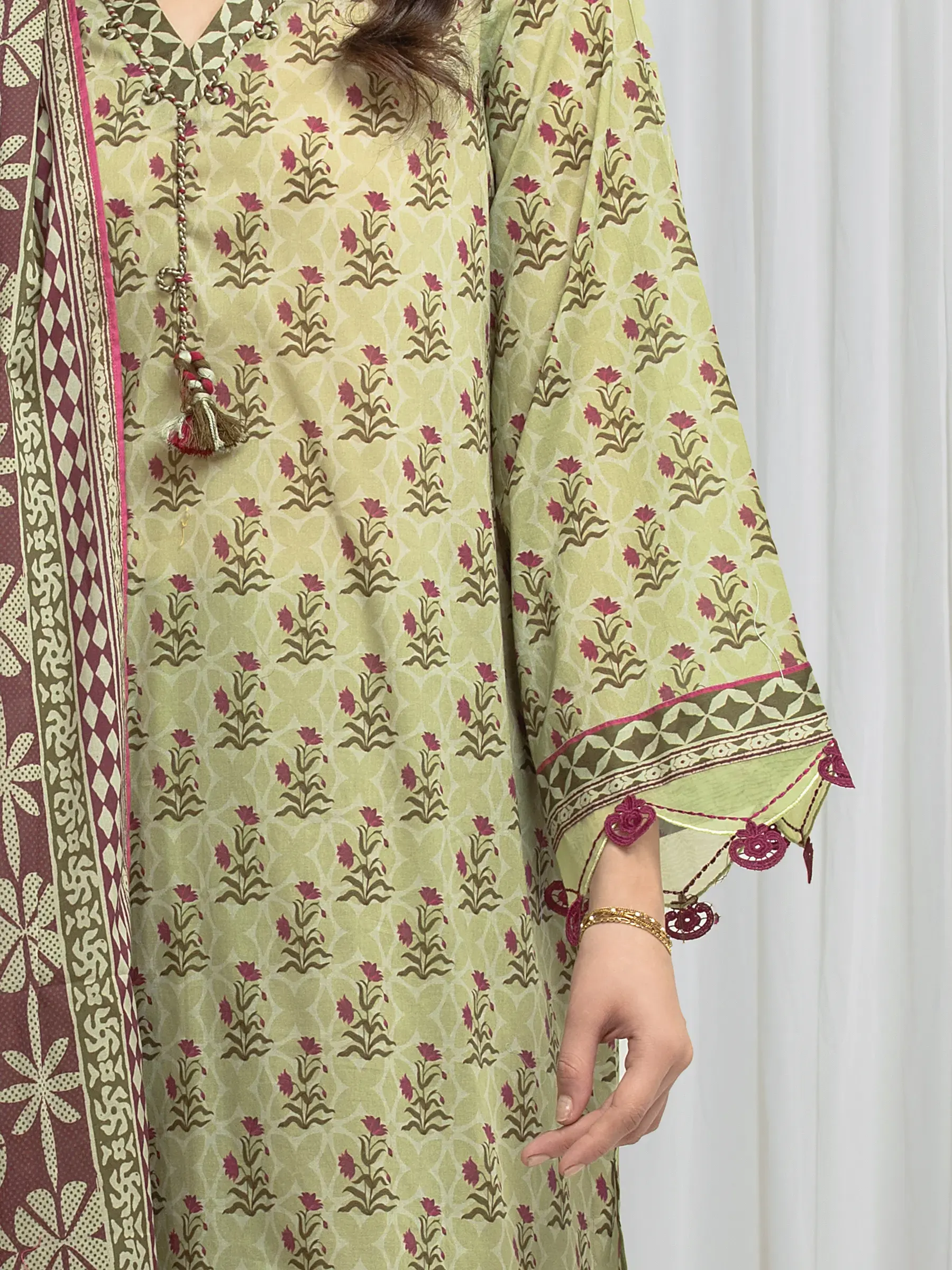 Thumb 3